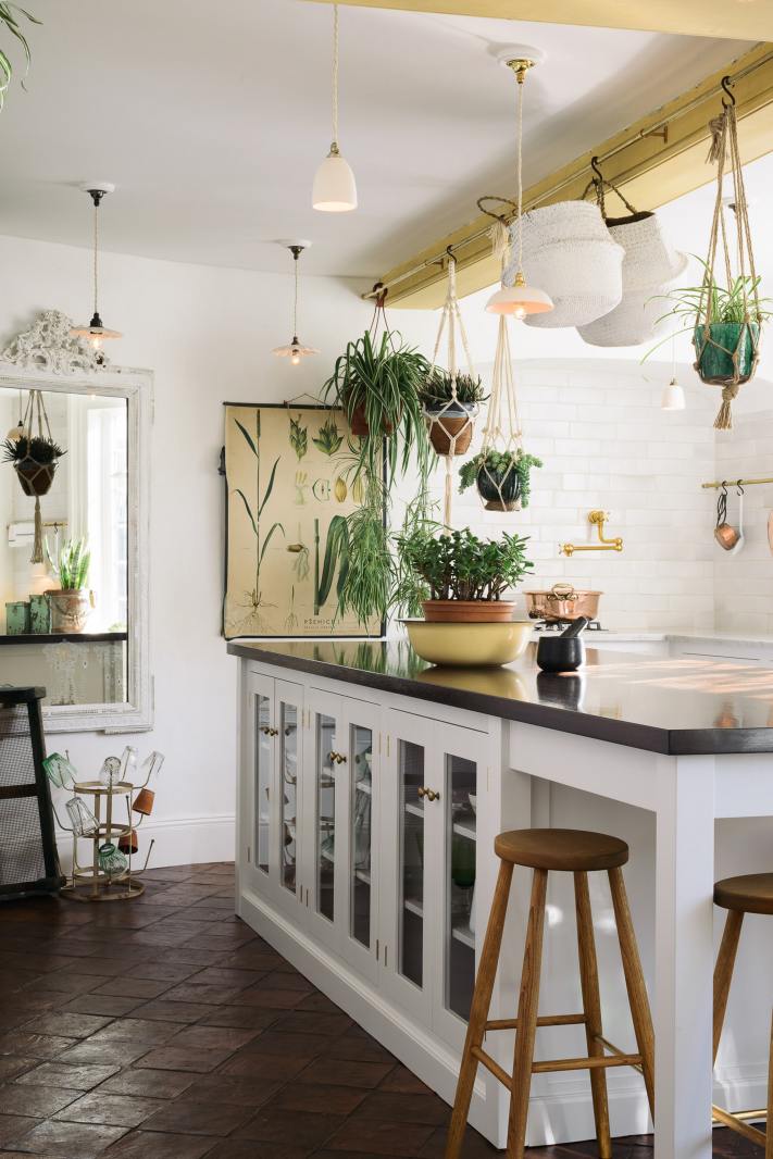 The Classic Millhouse Kitchen | deVOL Kitchens